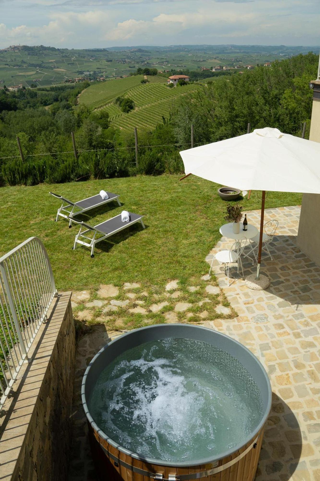 I Ciabot Di Monforte Monforte D'Alba Luaran gambar